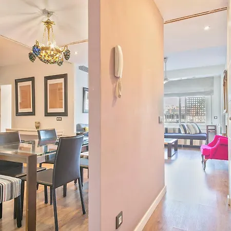 Luxury Muntaner Plaza Apartament *